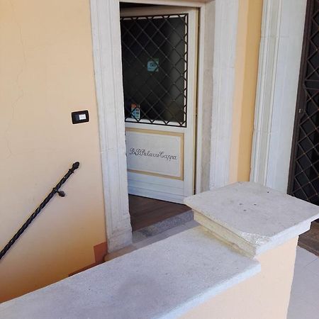 B&B Palazzo Cappa Λ' Άκουιλα Εξωτερικό φωτογραφία