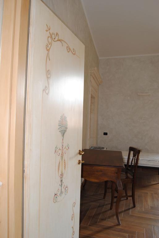 B&B Palazzo Cappa Λ' Άκουιλα Εξωτερικό φωτογραφία