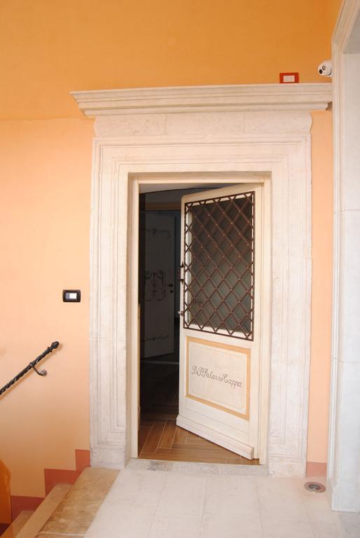 B&B Palazzo Cappa Λ' Άκουιλα Εξωτερικό φωτογραφία