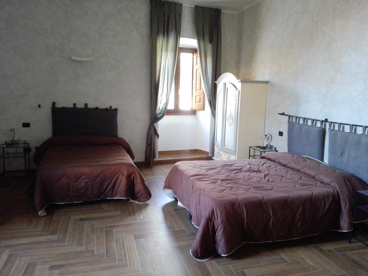B&B Palazzo Cappa Λ' Άκουιλα Εξωτερικό φωτογραφία