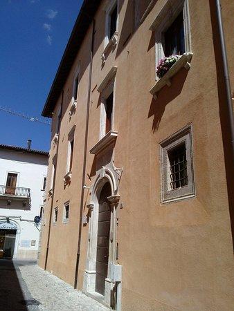 B&B Palazzo Cappa Λ' Άκουιλα Εξωτερικό φωτογραφία